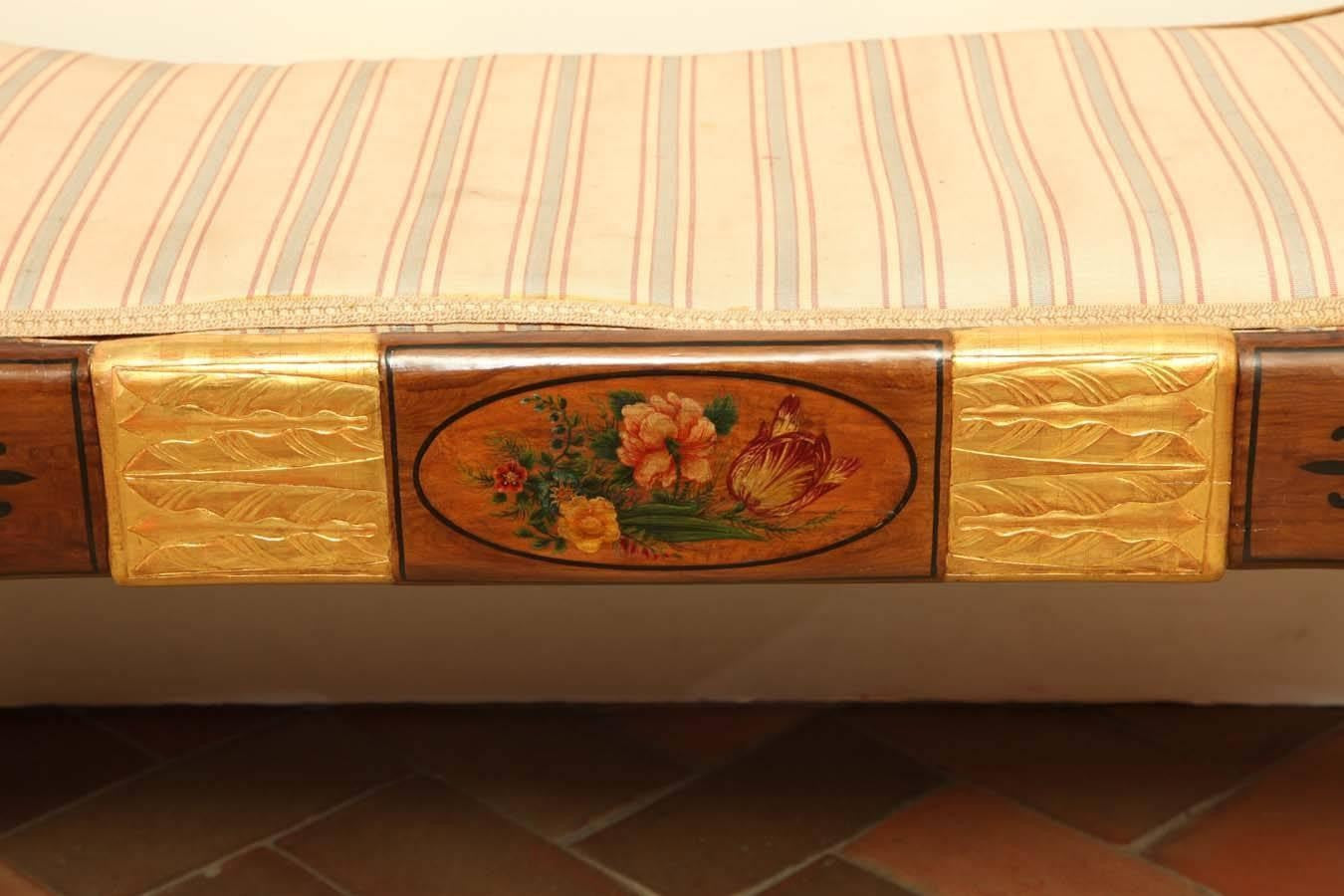 Regency Curule Form Window Bench