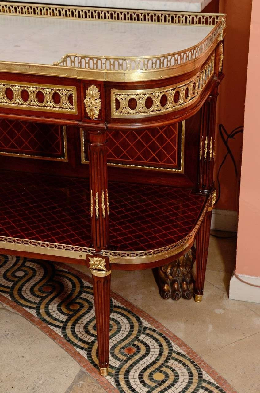 Fine Louis XVI Mahogany Console Desserté