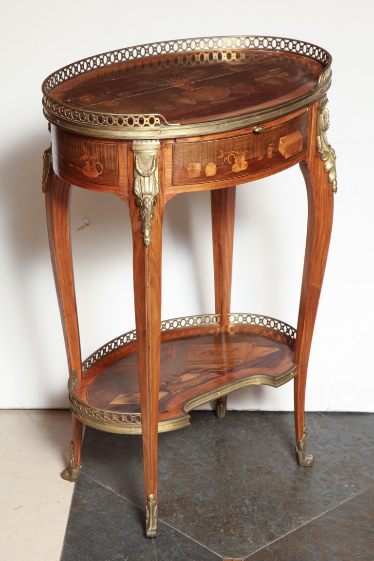 French Transitional Marquetry Oval Side Table