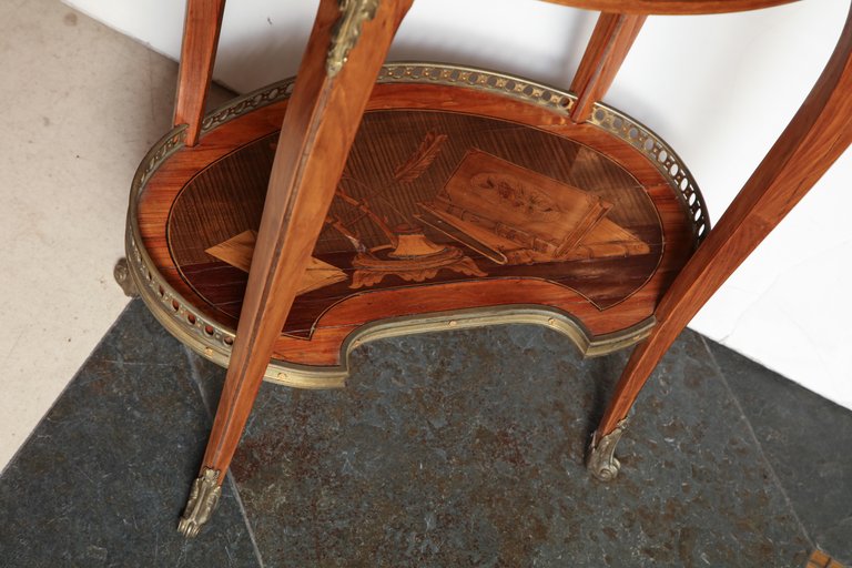 French Transitional Marquetry Oval Side Table