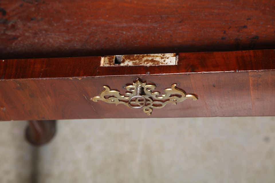 Queen Anne Mahogany Triple Top Card Table