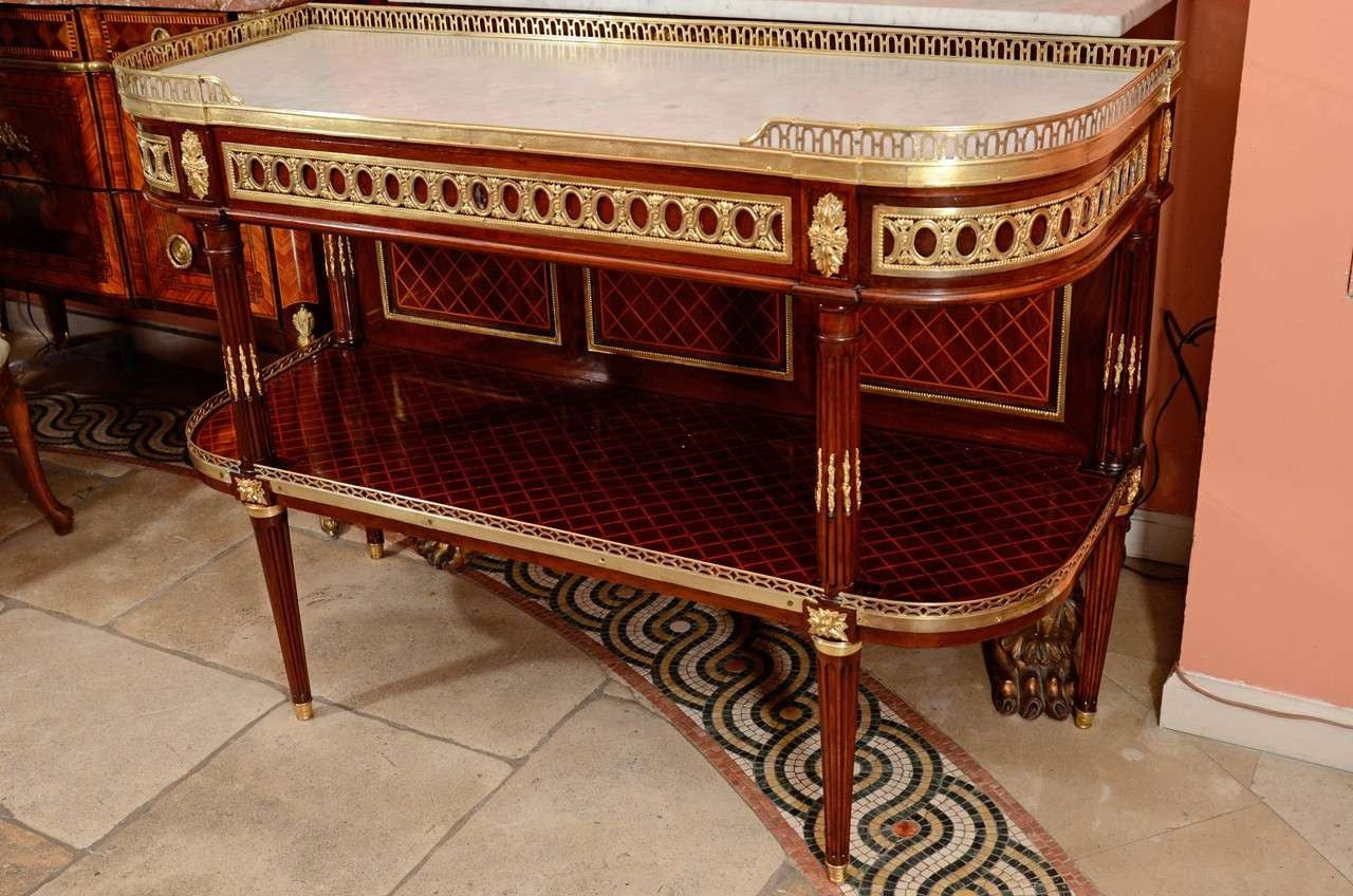 Fine Louis XVI Mahogany Console Desserté