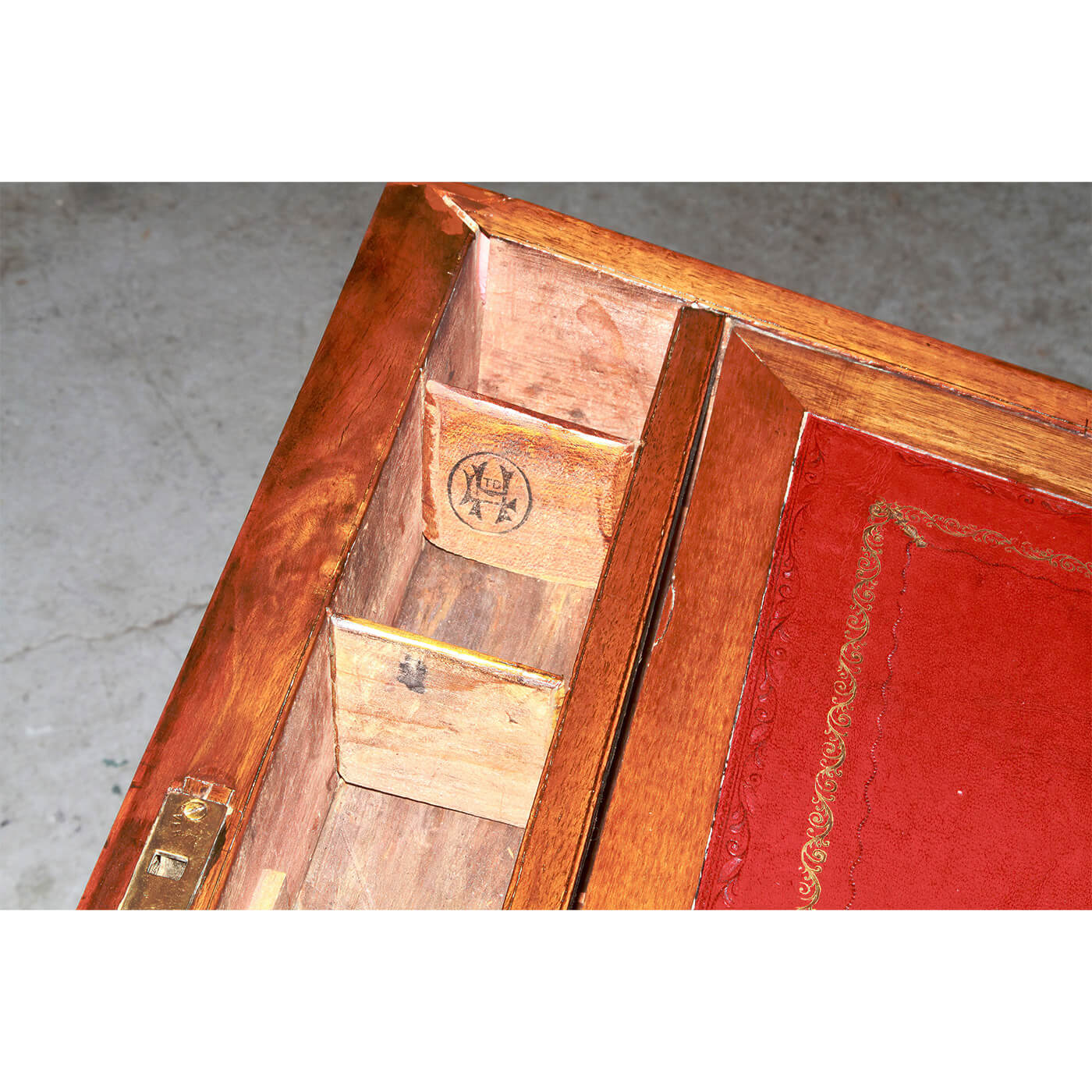 English Campaign Lap Desk on Stand