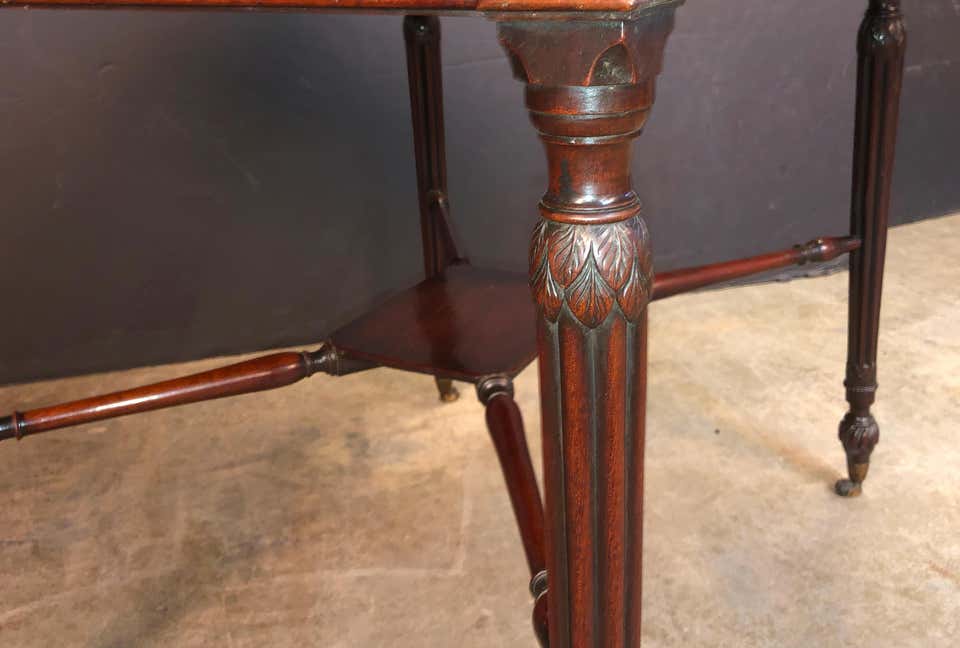 Fine George III Mahogany Pembroke Table