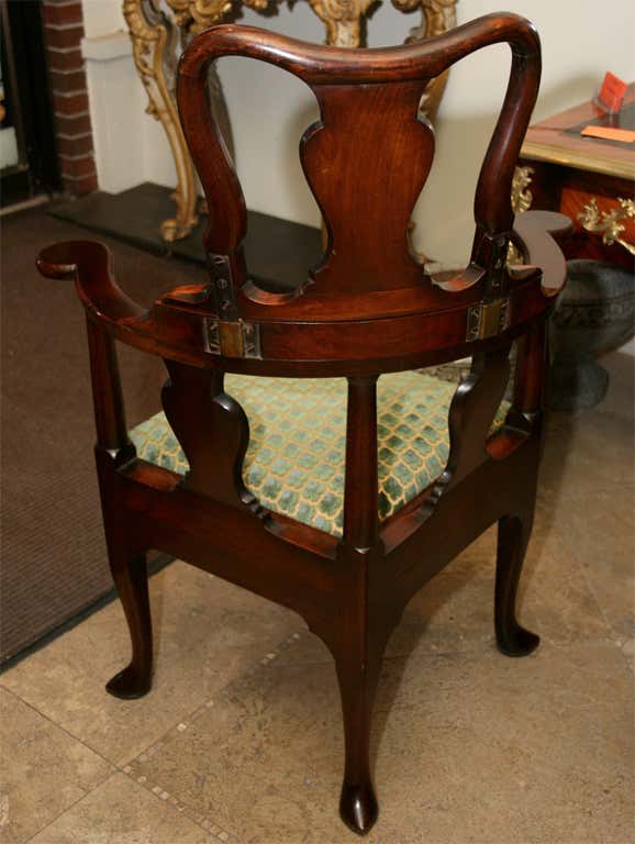 Fine and Rare Queen Ann Corner Barber Chair