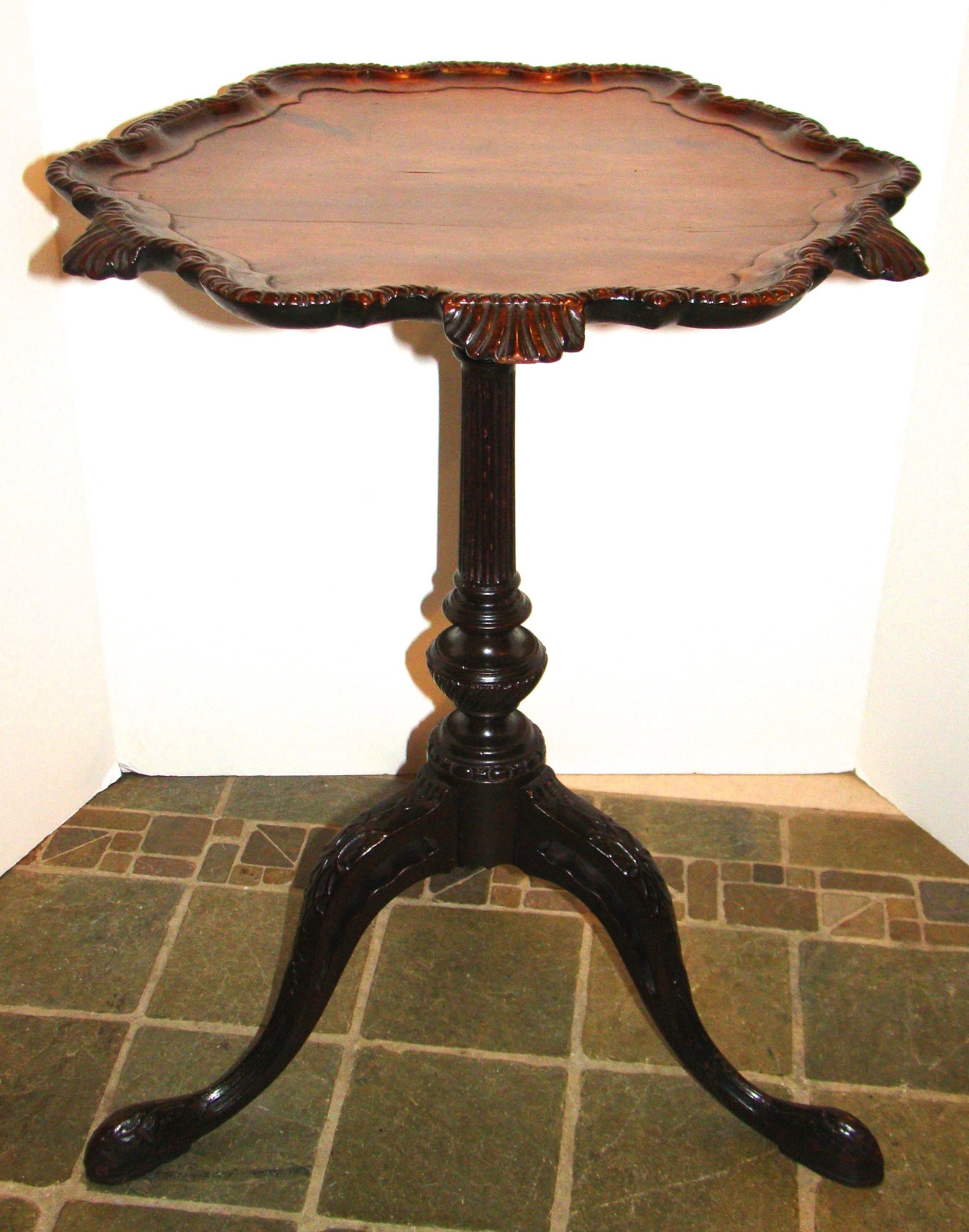 Fine Georgian Wine Table