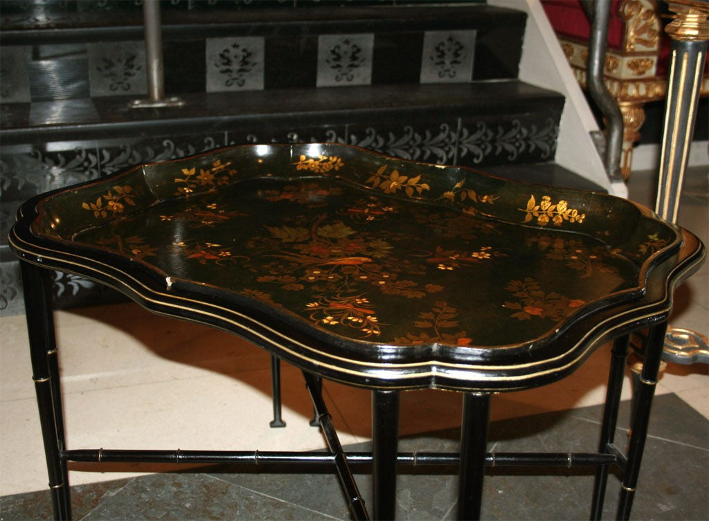 Papier Mache Scalloped Tray Table